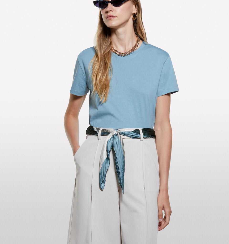 Puderblaues T-Shirt mit kastiger Passform - kurzärmeliges t-shirt für damen - Azurblau | Sisley image number 3
